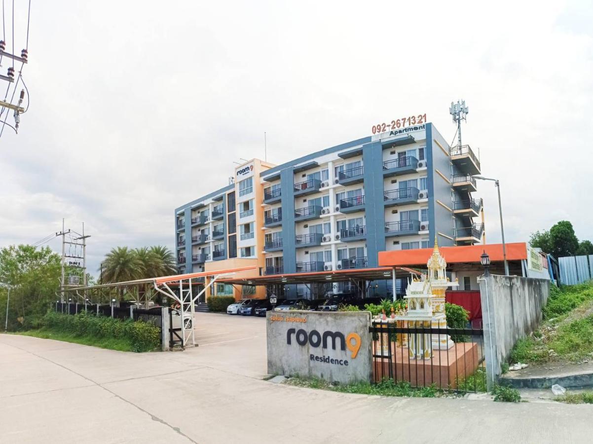 Room 9 Residence (Adults Only) Pluak Daeng Exterior photo