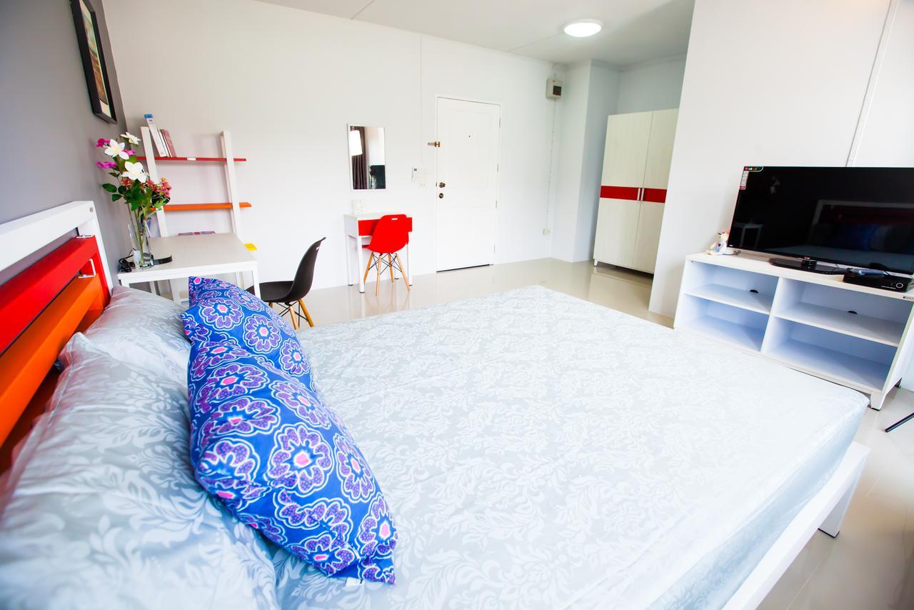 Room 9 Residence (Adults Only) Pluak Daeng Exterior photo